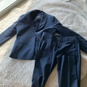 Banana republic suit SET blue